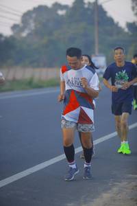 BIB: 660
                            <button type="button" onclick="openModal(6428689)" class="btn btn-primary btn-sm float-right btn-popup" data-toggle="modal" data-target=".modal-high-quality">
                        <i class="fas fa-shopping-cart"></i> Add to Cart
                    </button>
                                            <button type="button" onclick="isThisMe(6428689, true)" class="btn btn-success btn-sm float-right btn-popup btn-isme hidden" data-toggle="tooltip" data-placement="bottom" title="นี่คือรูปของคุณใช่ไหม คลิกที่นี่เพื่อเอาเข้าอัลบั้ม">
                        <i class="fas fa-plus"></i> Add to album
                    </button>
                    <button type="button" onclick="isThisMe(6428689, false)" class="btn btn-warning btn-sm float-right btn-popup btn-isnotme hidden">
                        <i class="fas fa-ban"></i> Remove from album
                    </button>