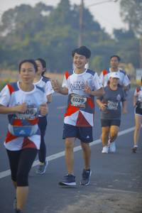 BIB: 6029, 7749
                            <button type="button" onclick="openModal(6438684)" class="btn btn-primary btn-sm float-right btn-popup" data-toggle="modal" data-target=".modal-high-quality">
                        <i class="fas fa-shopping-cart"></i> Add to Cart
                    </button>
                                            <button type="button" onclick="isThisMe(6438684, true)" class="btn btn-success btn-sm float-right btn-popup btn-isme hidden" data-toggle="tooltip" data-placement="bottom" title="นี่คือรูปของคุณใช่ไหม คลิกที่นี่เพื่อเอาเข้าอัลบั้ม">
                        <i class="fas fa-plus"></i> Add to album
                    </button>
                    <button type="button" onclick="isThisMe(6438684, false)" class="btn btn-warning btn-sm float-right btn-popup btn-isnotme hidden">
                        <i class="fas fa-ban"></i> Remove from album
                    </button>