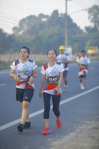 BIB: 2200, 2147
                            <button type="button" onclick="openModal(6432338)" class="btn btn-primary btn-sm float-right btn-popup" data-toggle="modal" data-target=".modal-high-quality">
                        <i class="fas fa-shopping-cart"></i> Add to Cart
                    </button>
                                            <button type="button" onclick="isThisMe(6432338, true)" class="btn btn-success btn-sm float-right btn-popup btn-isme hidden" data-toggle="tooltip" data-placement="bottom" title="นี่คือรูปของคุณใช่ไหม คลิกที่นี่เพื่อเอาเข้าอัลบั้ม">
                        <i class="fas fa-plus"></i> Add to album
                    </button>
                    <button type="button" onclick="isThisMe(6432338, false)" class="btn btn-warning btn-sm float-right btn-popup btn-isnotme hidden">
                        <i class="fas fa-ban"></i> Remove from album
                    </button>