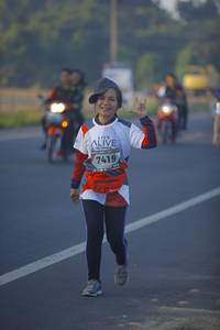 BIB: 7419
                            <button type="button" onclick="openModal(6442202)" class="btn btn-primary btn-sm float-right btn-popup" data-toggle="modal" data-target=".modal-high-quality">
                        <i class="fas fa-shopping-cart"></i> Add to Cart
                    </button>
                                            <button type="button" onclick="isThisMe(6442202, true)" class="btn btn-success btn-sm float-right btn-popup btn-isme hidden" data-toggle="tooltip" data-placement="bottom" title="นี่คือรูปของคุณใช่ไหม คลิกที่นี่เพื่อเอาเข้าอัลบั้ม">
                        <i class="fas fa-plus"></i> Add to album
                    </button>
                    <button type="button" onclick="isThisMe(6442202, false)" class="btn btn-warning btn-sm float-right btn-popup btn-isnotme hidden">
                        <i class="fas fa-ban"></i> Remove from album
                    </button>