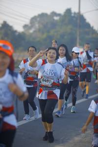 BIB: 6491
                            <button type="button" onclick="openModal(6437929)" class="btn btn-primary btn-sm float-right btn-popup" data-toggle="modal" data-target=".modal-high-quality">
                        <i class="fas fa-shopping-cart"></i> Add to Cart
                    </button>
                                            <button type="button" onclick="isThisMe(6437929, true)" class="btn btn-success btn-sm float-right btn-popup btn-isme hidden" data-toggle="tooltip" data-placement="bottom" title="นี่คือรูปของคุณใช่ไหม คลิกที่นี่เพื่อเอาเข้าอัลบั้ม">
                        <i class="fas fa-plus"></i> Add to album
                    </button>
                    <button type="button" onclick="isThisMe(6437929, false)" class="btn btn-warning btn-sm float-right btn-popup btn-isnotme hidden">
                        <i class="fas fa-ban"></i> Remove from album
                    </button>