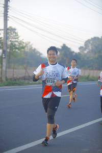 BIB: 6129
                            <button type="button" onclick="openModal(6431193)" class="btn btn-primary btn-sm float-right btn-popup" data-toggle="modal" data-target=".modal-high-quality">
                        <i class="fas fa-shopping-cart"></i> Add to Cart
                    </button>
                                            <button type="button" onclick="isThisMe(6431193, true)" class="btn btn-success btn-sm float-right btn-popup btn-isme hidden" data-toggle="tooltip" data-placement="bottom" title="นี่คือรูปของคุณใช่ไหม คลิกที่นี่เพื่อเอาเข้าอัลบั้ม">
                        <i class="fas fa-plus"></i> Add to album
                    </button>
                    <button type="button" onclick="isThisMe(6431193, false)" class="btn btn-warning btn-sm float-right btn-popup btn-isnotme hidden">
                        <i class="fas fa-ban"></i> Remove from album
                    </button>