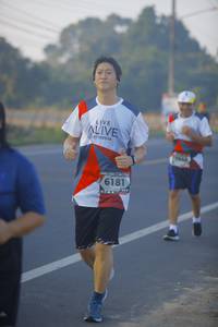 BIB: 6181
                            <button type="button" onclick="openModal(6438092)" class="btn btn-primary btn-sm float-right btn-popup" data-toggle="modal" data-target=".modal-high-quality">
                        <i class="fas fa-shopping-cart"></i> Add to Cart
                    </button>
                                            <button type="button" onclick="isThisMe(6438092, true)" class="btn btn-success btn-sm float-right btn-popup btn-isme hidden" data-toggle="tooltip" data-placement="bottom" title="นี่คือรูปของคุณใช่ไหม คลิกที่นี่เพื่อเอาเข้าอัลบั้ม">
                        <i class="fas fa-plus"></i> Add to album
                    </button>
                    <button type="button" onclick="isThisMe(6438092, false)" class="btn btn-warning btn-sm float-right btn-popup btn-isnotme hidden">
                        <i class="fas fa-ban"></i> Remove from album
                    </button>