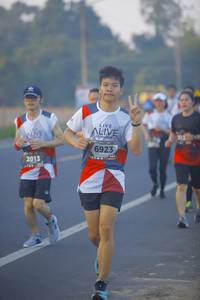 BIB: 6923, 2013
                            <button type="button" onclick="openModal(6430867)" class="btn btn-primary btn-sm float-right btn-popup" data-toggle="modal" data-target=".modal-high-quality">
                        <i class="fas fa-shopping-cart"></i> Add to Cart
                    </button>
                                            <button type="button" onclick="isThisMe(6430867, true)" class="btn btn-success btn-sm float-right btn-popup btn-isme hidden" data-toggle="tooltip" data-placement="bottom" title="นี่คือรูปของคุณใช่ไหม คลิกที่นี่เพื่อเอาเข้าอัลบั้ม">
                        <i class="fas fa-plus"></i> Add to album
                    </button>
                    <button type="button" onclick="isThisMe(6430867, false)" class="btn btn-warning btn-sm float-right btn-popup btn-isnotme hidden">
                        <i class="fas fa-ban"></i> Remove from album
                    </button>