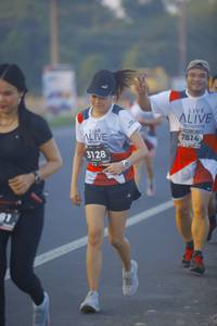 BIB: 7814, 3128
                            <button type="button" onclick="openModal(6431531)" class="btn btn-primary btn-sm float-right btn-popup" data-toggle="modal" data-target=".modal-high-quality">
                        <i class="fas fa-shopping-cart"></i> Add to Cart
                    </button>
                                            <button type="button" onclick="isThisMe(6431531, true)" class="btn btn-success btn-sm float-right btn-popup btn-isme hidden" data-toggle="tooltip" data-placement="bottom" title="นี่คือรูปของคุณใช่ไหม คลิกที่นี่เพื่อเอาเข้าอัลบั้ม">
                        <i class="fas fa-plus"></i> Add to album
                    </button>
                    <button type="button" onclick="isThisMe(6431531, false)" class="btn btn-warning btn-sm float-right btn-popup btn-isnotme hidden">
                        <i class="fas fa-ban"></i> Remove from album
                    </button>