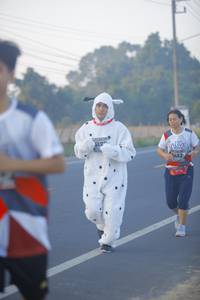 BIB: 612, 452
                            <button type="button" onclick="openModal(6431446)" class="btn btn-primary btn-sm float-right btn-popup" data-toggle="modal" data-target=".modal-high-quality">
                        <i class="fas fa-shopping-cart"></i> Add to Cart
                    </button>
                                            <button type="button" onclick="isThisMe(6431446, true)" class="btn btn-success btn-sm float-right btn-popup btn-isme hidden" data-toggle="tooltip" data-placement="bottom" title="นี่คือรูปของคุณใช่ไหม คลิกที่นี่เพื่อเอาเข้าอัลบั้ม">
                        <i class="fas fa-plus"></i> Add to album
                    </button>
                    <button type="button" onclick="isThisMe(6431446, false)" class="btn btn-warning btn-sm float-right btn-popup btn-isnotme hidden">
                        <i class="fas fa-ban"></i> Remove from album
                    </button>