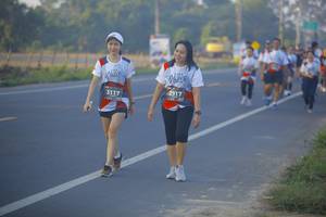 BIB: 2917, 3117
                            <button type="button" onclick="openModal(6439252)" class="btn btn-primary btn-sm float-right btn-popup" data-toggle="modal" data-target=".modal-high-quality">
                        <i class="fas fa-shopping-cart"></i> Add to Cart
                    </button>
                                            <button type="button" onclick="isThisMe(6439252, true)" class="btn btn-success btn-sm float-right btn-popup btn-isme hidden" data-toggle="tooltip" data-placement="bottom" title="นี่คือรูปของคุณใช่ไหม คลิกที่นี่เพื่อเอาเข้าอัลบั้ม">
                        <i class="fas fa-plus"></i> Add to album
                    </button>
                    <button type="button" onclick="isThisMe(6439252, false)" class="btn btn-warning btn-sm float-right btn-popup btn-isnotme hidden">
                        <i class="fas fa-ban"></i> Remove from album
                    </button>