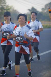 BIB: 2177, 2057, 122, 410
                            <button type="button" onclick="openModal(6439159)" class="btn btn-primary btn-sm float-right btn-popup" data-toggle="modal" data-target=".modal-high-quality">
                        <i class="fas fa-shopping-cart"></i> Add to Cart
                    </button>
                                            <button type="button" onclick="isThisMe(6439159, true)" class="btn btn-success btn-sm float-right btn-popup btn-isme hidden" data-toggle="tooltip" data-placement="bottom" title="นี่คือรูปของคุณใช่ไหม คลิกที่นี่เพื่อเอาเข้าอัลบั้ม">
                        <i class="fas fa-plus"></i> Add to album
                    </button>
                    <button type="button" onclick="isThisMe(6439159, false)" class="btn btn-warning btn-sm float-right btn-popup btn-isnotme hidden">
                        <i class="fas fa-ban"></i> Remove from album
                    </button>