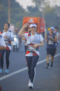 BIB: 873, 384
                            <button type="button" onclick="openModal(6432381)" class="btn btn-primary btn-sm float-right btn-popup" data-toggle="modal" data-target=".modal-high-quality">
                        <i class="fas fa-shopping-cart"></i> Add to Cart
                    </button>
                                            <button type="button" onclick="isThisMe(6432381, true)" class="btn btn-success btn-sm float-right btn-popup btn-isme hidden" data-toggle="tooltip" data-placement="bottom" title="นี่คือรูปของคุณใช่ไหม คลิกที่นี่เพื่อเอาเข้าอัลบั้ม">
                        <i class="fas fa-plus"></i> Add to album
                    </button>
                    <button type="button" onclick="isThisMe(6432381, false)" class="btn btn-warning btn-sm float-right btn-popup btn-isnotme hidden">
                        <i class="fas fa-ban"></i> Remove from album
                    </button>