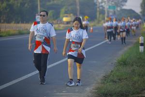 BIB: 7081, 7526
                            <button type="button" onclick="openModal(6442223)" class="btn btn-primary btn-sm float-right btn-popup" data-toggle="modal" data-target=".modal-high-quality">
                        <i class="fas fa-shopping-cart"></i> Add to Cart
                    </button>
                                            <button type="button" onclick="isThisMe(6442223, true)" class="btn btn-success btn-sm float-right btn-popup btn-isme hidden" data-toggle="tooltip" data-placement="bottom" title="นี่คือรูปของคุณใช่ไหม คลิกที่นี่เพื่อเอาเข้าอัลบั้ม">
                        <i class="fas fa-plus"></i> Add to album
                    </button>
                    <button type="button" onclick="isThisMe(6442223, false)" class="btn btn-warning btn-sm float-right btn-popup btn-isnotme hidden">
                        <i class="fas fa-ban"></i> Remove from album
                    </button>