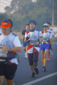 BIB: 6360, 6053
                            <button type="button" onclick="openModal(6434760)" class="btn btn-primary btn-sm float-right btn-popup" data-toggle="modal" data-target=".modal-high-quality">
                        <i class="fas fa-shopping-cart"></i> Add to Cart
                    </button>
                                            <button type="button" onclick="isThisMe(6434760, true)" class="btn btn-success btn-sm float-right btn-popup btn-isme hidden" data-toggle="tooltip" data-placement="bottom" title="นี่คือรูปของคุณใช่ไหม คลิกที่นี่เพื่อเอาเข้าอัลบั้ม">
                        <i class="fas fa-plus"></i> Add to album
                    </button>
                    <button type="button" onclick="isThisMe(6434760, false)" class="btn btn-warning btn-sm float-right btn-popup btn-isnotme hidden">
                        <i class="fas fa-ban"></i> Remove from album
                    </button>