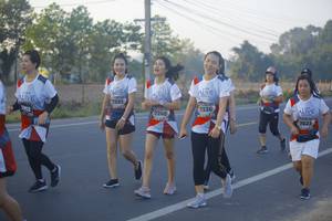 BIB: 7393, 7336, 7246, 3902, 7923
                            <button type="button" onclick="openModal(6438232)" class="btn btn-primary btn-sm float-right btn-popup" data-toggle="modal" data-target=".modal-high-quality">
                        <i class="fas fa-shopping-cart"></i> Add to Cart
                    </button>
                                            <button type="button" onclick="isThisMe(6438232, true)" class="btn btn-success btn-sm float-right btn-popup btn-isme hidden" data-toggle="tooltip" data-placement="bottom" title="นี่คือรูปของคุณใช่ไหม คลิกที่นี่เพื่อเอาเข้าอัลบั้ม">
                        <i class="fas fa-plus"></i> Add to album
                    </button>
                    <button type="button" onclick="isThisMe(6438232, false)" class="btn btn-warning btn-sm float-right btn-popup btn-isnotme hidden">
                        <i class="fas fa-ban"></i> Remove from album
                    </button>