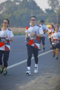 BIB: 6682, 219, 7993
                            <button type="button" onclick="openModal(6435763)" class="btn btn-primary btn-sm float-right btn-popup" data-toggle="modal" data-target=".modal-high-quality">
                        <i class="fas fa-shopping-cart"></i> Add to Cart
                    </button>
                                            <button type="button" onclick="isThisMe(6435763, true)" class="btn btn-success btn-sm float-right btn-popup btn-isme hidden" data-toggle="tooltip" data-placement="bottom" title="นี่คือรูปของคุณใช่ไหม คลิกที่นี่เพื่อเอาเข้าอัลบั้ม">
                        <i class="fas fa-plus"></i> Add to album
                    </button>
                    <button type="button" onclick="isThisMe(6435763, false)" class="btn btn-warning btn-sm float-right btn-popup btn-isnotme hidden">
                        <i class="fas fa-ban"></i> Remove from album
                    </button>