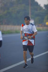 BIB: 2624
                            <button type="button" onclick="openModal(6429998)" class="btn btn-primary btn-sm float-right btn-popup" data-toggle="modal" data-target=".modal-high-quality">
                        <i class="fas fa-shopping-cart"></i> Add to Cart
                    </button>
                                            <button type="button" onclick="isThisMe(6429998, true)" class="btn btn-success btn-sm float-right btn-popup btn-isme hidden" data-toggle="tooltip" data-placement="bottom" title="นี่คือรูปของคุณใช่ไหม คลิกที่นี่เพื่อเอาเข้าอัลบั้ม">
                        <i class="fas fa-plus"></i> Add to album
                    </button>
                    <button type="button" onclick="isThisMe(6429998, false)" class="btn btn-warning btn-sm float-right btn-popup btn-isnotme hidden">
                        <i class="fas fa-ban"></i> Remove from album
                    </button>