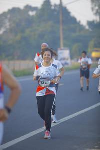 BIB: 7370
                            <button type="button" onclick="openModal(6431681)" class="btn btn-primary btn-sm float-right btn-popup" data-toggle="modal" data-target=".modal-high-quality">
                        <i class="fas fa-shopping-cart"></i> Add to Cart
                    </button>
                                            <button type="button" onclick="isThisMe(6431681, true)" class="btn btn-success btn-sm float-right btn-popup btn-isme hidden" data-toggle="tooltip" data-placement="bottom" title="นี่คือรูปของคุณใช่ไหม คลิกที่นี่เพื่อเอาเข้าอัลบั้ม">
                        <i class="fas fa-plus"></i> Add to album
                    </button>
                    <button type="button" onclick="isThisMe(6431681, false)" class="btn btn-warning btn-sm float-right btn-popup btn-isnotme hidden">
                        <i class="fas fa-ban"></i> Remove from album
                    </button>