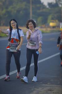 BIB: 7988, 6213
                            <button type="button" onclick="openModal(6442150)" class="btn btn-primary btn-sm float-right btn-popup" data-toggle="modal" data-target=".modal-high-quality">
                        <i class="fas fa-shopping-cart"></i> Add to Cart
                    </button>
                                            <button type="button" onclick="isThisMe(6442150, true)" class="btn btn-success btn-sm float-right btn-popup btn-isme hidden" data-toggle="tooltip" data-placement="bottom" title="นี่คือรูปของคุณใช่ไหม คลิกที่นี่เพื่อเอาเข้าอัลบั้ม">
                        <i class="fas fa-plus"></i> Add to album
                    </button>
                    <button type="button" onclick="isThisMe(6442150, false)" class="btn btn-warning btn-sm float-right btn-popup btn-isnotme hidden">
                        <i class="fas fa-ban"></i> Remove from album
                    </button>