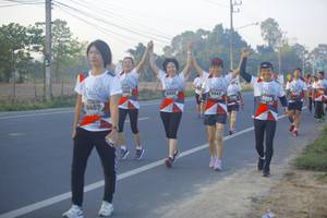 BIB: 6347, 2005, 63913, 303, 6457
                            <button type="button" onclick="openModal(6435314)" class="btn btn-primary btn-sm float-right btn-popup" data-toggle="modal" data-target=".modal-high-quality">
                        <i class="fas fa-shopping-cart"></i> Add to Cart
                    </button>
                                            <button type="button" onclick="isThisMe(6435314, true)" class="btn btn-success btn-sm float-right btn-popup btn-isme hidden" data-toggle="tooltip" data-placement="bottom" title="นี่คือรูปของคุณใช่ไหม คลิกที่นี่เพื่อเอาเข้าอัลบั้ม">
                        <i class="fas fa-plus"></i> Add to album
                    </button>
                    <button type="button" onclick="isThisMe(6435314, false)" class="btn btn-warning btn-sm float-right btn-popup btn-isnotme hidden">
                        <i class="fas fa-ban"></i> Remove from album
                    </button>