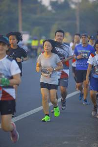 BIB: 773, 6648
                            <button type="button" onclick="openModal(6430806)" class="btn btn-primary btn-sm float-right btn-popup" data-toggle="modal" data-target=".modal-high-quality">
                        <i class="fas fa-shopping-cart"></i> Add to Cart
                    </button>
                                            <button type="button" onclick="isThisMe(6430806, true)" class="btn btn-success btn-sm float-right btn-popup btn-isme hidden" data-toggle="tooltip" data-placement="bottom" title="นี่คือรูปของคุณใช่ไหม คลิกที่นี่เพื่อเอาเข้าอัลบั้ม">
                        <i class="fas fa-plus"></i> Add to album
                    </button>
                    <button type="button" onclick="isThisMe(6430806, false)" class="btn btn-warning btn-sm float-right btn-popup btn-isnotme hidden">
                        <i class="fas fa-ban"></i> Remove from album
                    </button>