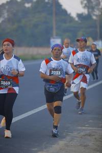 BIB: 3742, 2033, 3869
                            <button type="button" onclick="openModal(6427459)" class="btn btn-primary btn-sm float-right btn-popup" data-toggle="modal" data-target=".modal-high-quality">
                        <i class="fas fa-shopping-cart"></i> Add to Cart
                    </button>
                                            <button type="button" onclick="isThisMe(6427459, true)" class="btn btn-success btn-sm float-right btn-popup btn-isme hidden" data-toggle="tooltip" data-placement="bottom" title="นี่คือรูปของคุณใช่ไหม คลิกที่นี่เพื่อเอาเข้าอัลบั้ม">
                        <i class="fas fa-plus"></i> Add to album
                    </button>
                    <button type="button" onclick="isThisMe(6427459, false)" class="btn btn-warning btn-sm float-right btn-popup btn-isnotme hidden">
                        <i class="fas fa-ban"></i> Remove from album
                    </button>