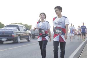 BIB: 3105, 2884
                            <button type="button" onclick="openModal(6377897)" class="btn btn-primary btn-sm float-right btn-popup" data-toggle="modal" data-target=".modal-high-quality">
                        <i class="fas fa-shopping-cart"></i> Add to Cart
                    </button>
                                            <button type="button" onclick="isThisMe(6377897, true)" class="btn btn-success btn-sm float-right btn-popup btn-isme hidden" data-toggle="tooltip" data-placement="bottom" title="นี่คือรูปของคุณใช่ไหม คลิกที่นี่เพื่อเอาเข้าอัลบั้ม">
                        <i class="fas fa-plus"></i> Add to album
                    </button>
                    <button type="button" onclick="isThisMe(6377897, false)" class="btn btn-warning btn-sm float-right btn-popup btn-isnotme hidden">
                        <i class="fas fa-ban"></i> Remove from album
                    </button>