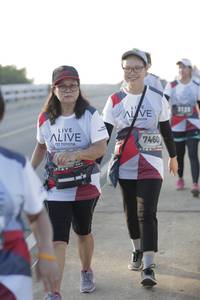 BIB: 3123, 7460
                            <button type="button" onclick="openModal(6378536)" class="btn btn-primary btn-sm float-right btn-popup" data-toggle="modal" data-target=".modal-high-quality">
                        <i class="fas fa-shopping-cart"></i> Add to Cart
                    </button>
                                            <button type="button" onclick="isThisMe(6378536, true)" class="btn btn-success btn-sm float-right btn-popup btn-isme hidden" data-toggle="tooltip" data-placement="bottom" title="นี่คือรูปของคุณใช่ไหม คลิกที่นี่เพื่อเอาเข้าอัลบั้ม">
                        <i class="fas fa-plus"></i> Add to album
                    </button>
                    <button type="button" onclick="isThisMe(6378536, false)" class="btn btn-warning btn-sm float-right btn-popup btn-isnotme hidden">
                        <i class="fas fa-ban"></i> Remove from album
                    </button>