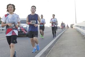 BIB: 619
                            <button type="button" onclick="openModal(6381341)" class="btn btn-primary btn-sm float-right btn-popup" data-toggle="modal" data-target=".modal-high-quality">
                        <i class="fas fa-shopping-cart"></i> Add to Cart
                    </button>
                                            <button type="button" onclick="isThisMe(6381341, true)" class="btn btn-success btn-sm float-right btn-popup btn-isme hidden" data-toggle="tooltip" data-placement="bottom" title="นี่คือรูปของคุณใช่ไหม คลิกที่นี่เพื่อเอาเข้าอัลบั้ม">
                        <i class="fas fa-plus"></i> Add to album
                    </button>
                    <button type="button" onclick="isThisMe(6381341, false)" class="btn btn-warning btn-sm float-right btn-popup btn-isnotme hidden">
                        <i class="fas fa-ban"></i> Remove from album
                    </button>