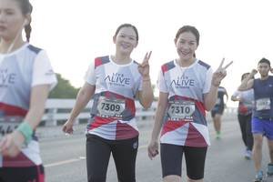 BIB: 7310, 7309
                            <button type="button" onclick="openModal(6387440)" class="btn btn-primary btn-sm float-right btn-popup" data-toggle="modal" data-target=".modal-high-quality">
                        <i class="fas fa-shopping-cart"></i> Add to Cart
                    </button>
                                            <button type="button" onclick="isThisMe(6387440, true)" class="btn btn-success btn-sm float-right btn-popup btn-isme hidden" data-toggle="tooltip" data-placement="bottom" title="นี่คือรูปของคุณใช่ไหม คลิกที่นี่เพื่อเอาเข้าอัลบั้ม">
                        <i class="fas fa-plus"></i> Add to album
                    </button>
                    <button type="button" onclick="isThisMe(6387440, false)" class="btn btn-warning btn-sm float-right btn-popup btn-isnotme hidden">
                        <i class="fas fa-ban"></i> Remove from album
                    </button>