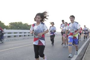 BIB: 6218
                            <button type="button" onclick="openModal(6384868)" class="btn btn-primary btn-sm float-right btn-popup" data-toggle="modal" data-target=".modal-high-quality">
                        <i class="fas fa-shopping-cart"></i> Add to Cart
                    </button>
                                            <button type="button" onclick="isThisMe(6384868, true)" class="btn btn-success btn-sm float-right btn-popup btn-isme hidden" data-toggle="tooltip" data-placement="bottom" title="นี่คือรูปของคุณใช่ไหม คลิกที่นี่เพื่อเอาเข้าอัลบั้ม">
                        <i class="fas fa-plus"></i> Add to album
                    </button>
                    <button type="button" onclick="isThisMe(6384868, false)" class="btn btn-warning btn-sm float-right btn-popup btn-isnotme hidden">
                        <i class="fas fa-ban"></i> Remove from album
                    </button>