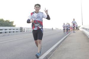 BIB: 2901
                            <button type="button" onclick="openModal(6383182)" class="btn btn-primary btn-sm float-right btn-popup" data-toggle="modal" data-target=".modal-high-quality">
                        <i class="fas fa-shopping-cart"></i> Add to Cart
                    </button>
                                            <button type="button" onclick="isThisMe(6383182, true)" class="btn btn-success btn-sm float-right btn-popup btn-isme hidden" data-toggle="tooltip" data-placement="bottom" title="นี่คือรูปของคุณใช่ไหม คลิกที่นี่เพื่อเอาเข้าอัลบั้ม">
                        <i class="fas fa-plus"></i> Add to album
                    </button>
                    <button type="button" onclick="isThisMe(6383182, false)" class="btn btn-warning btn-sm float-right btn-popup btn-isnotme hidden">
                        <i class="fas fa-ban"></i> Remove from album
                    </button>