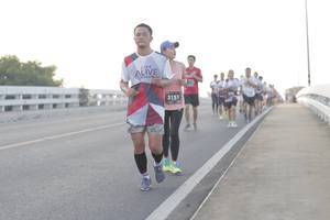 BIB: 3151
                            <button type="button" onclick="openModal(6382032)" class="btn btn-primary btn-sm float-right btn-popup" data-toggle="modal" data-target=".modal-high-quality">
                        <i class="fas fa-shopping-cart"></i> Add to Cart
                    </button>
                                            <button type="button" onclick="isThisMe(6382032, true)" class="btn btn-success btn-sm float-right btn-popup btn-isme hidden" data-toggle="tooltip" data-placement="bottom" title="นี่คือรูปของคุณใช่ไหม คลิกที่นี่เพื่อเอาเข้าอัลบั้ม">
                        <i class="fas fa-plus"></i> Add to album
                    </button>
                    <button type="button" onclick="isThisMe(6382032, false)" class="btn btn-warning btn-sm float-right btn-popup btn-isnotme hidden">
                        <i class="fas fa-ban"></i> Remove from album
                    </button>