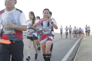 BIB: 703, 7839, 6337
                            <button type="button" onclick="openModal(6384248)" class="btn btn-primary btn-sm float-right btn-popup" data-toggle="modal" data-target=".modal-high-quality">
                        <i class="fas fa-shopping-cart"></i> Add to Cart
                    </button>
                                            <button type="button" onclick="isThisMe(6384248, true)" class="btn btn-success btn-sm float-right btn-popup btn-isme hidden" data-toggle="tooltip" data-placement="bottom" title="นี่คือรูปของคุณใช่ไหม คลิกที่นี่เพื่อเอาเข้าอัลบั้ม">
                        <i class="fas fa-plus"></i> Add to album
                    </button>
                    <button type="button" onclick="isThisMe(6384248, false)" class="btn btn-warning btn-sm float-right btn-popup btn-isnotme hidden">
                        <i class="fas fa-ban"></i> Remove from album
                    </button>