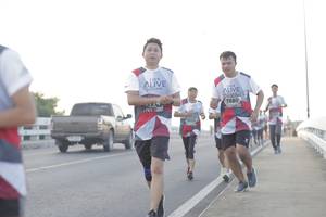 BIB: 7680, 2537
                            <button type="button" onclick="openModal(6383139)" class="btn btn-primary btn-sm float-right btn-popup" data-toggle="modal" data-target=".modal-high-quality">
                        <i class="fas fa-shopping-cart"></i> Add to Cart
                    </button>
                                            <button type="button" onclick="isThisMe(6383139, true)" class="btn btn-success btn-sm float-right btn-popup btn-isme hidden" data-toggle="tooltip" data-placement="bottom" title="นี่คือรูปของคุณใช่ไหม คลิกที่นี่เพื่อเอาเข้าอัลบั้ม">
                        <i class="fas fa-plus"></i> Add to album
                    </button>
                    <button type="button" onclick="isThisMe(6383139, false)" class="btn btn-warning btn-sm float-right btn-popup btn-isnotme hidden">
                        <i class="fas fa-ban"></i> Remove from album
                    </button>