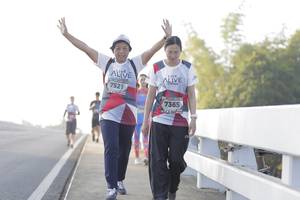 BIB: 7521, 7365
                            <button type="button" onclick="openModal(6378338)" class="btn btn-primary btn-sm float-right btn-popup" data-toggle="modal" data-target=".modal-high-quality">
                        <i class="fas fa-shopping-cart"></i> Add to Cart
                    </button>
                                            <button type="button" onclick="isThisMe(6378338, true)" class="btn btn-success btn-sm float-right btn-popup btn-isme hidden" data-toggle="tooltip" data-placement="bottom" title="นี่คือรูปของคุณใช่ไหม คลิกที่นี่เพื่อเอาเข้าอัลบั้ม">
                        <i class="fas fa-plus"></i> Add to album
                    </button>
                    <button type="button" onclick="isThisMe(6378338, false)" class="btn btn-warning btn-sm float-right btn-popup btn-isnotme hidden">
                        <i class="fas fa-ban"></i> Remove from album
                    </button>