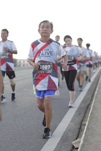 BIB: 2887
                            <button type="button" onclick="openModal(6385064)" class="btn btn-primary btn-sm float-right btn-popup" data-toggle="modal" data-target=".modal-high-quality">
                        <i class="fas fa-shopping-cart"></i> Add to Cart
                    </button>
                                            <button type="button" onclick="isThisMe(6385064, true)" class="btn btn-success btn-sm float-right btn-popup btn-isme hidden" data-toggle="tooltip" data-placement="bottom" title="นี่คือรูปของคุณใช่ไหม คลิกที่นี่เพื่อเอาเข้าอัลบั้ม">
                        <i class="fas fa-plus"></i> Add to album
                    </button>
                    <button type="button" onclick="isThisMe(6385064, false)" class="btn btn-warning btn-sm float-right btn-popup btn-isnotme hidden">
                        <i class="fas fa-ban"></i> Remove from album
                    </button>