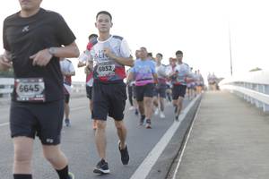 BIB: 6932, 6645
                            <button type="button" onclick="openModal(6384285)" class="btn btn-primary btn-sm float-right btn-popup" data-toggle="modal" data-target=".modal-high-quality">
                        <i class="fas fa-shopping-cart"></i> Add to Cart
                    </button>
                                            <button type="button" onclick="isThisMe(6384285, true)" class="btn btn-success btn-sm float-right btn-popup btn-isme hidden" data-toggle="tooltip" data-placement="bottom" title="นี่คือรูปของคุณใช่ไหม คลิกที่นี่เพื่อเอาเข้าอัลบั้ม">
                        <i class="fas fa-plus"></i> Add to album
                    </button>
                    <button type="button" onclick="isThisMe(6384285, false)" class="btn btn-warning btn-sm float-right btn-popup btn-isnotme hidden">
                        <i class="fas fa-ban"></i> Remove from album
                    </button>