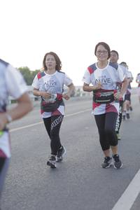 BIB: 
                            <button type="button" onclick="openModal(6386934)" class="btn btn-primary btn-sm float-right btn-popup" data-toggle="modal" data-target=".modal-high-quality">
                        <i class="fas fa-shopping-cart"></i> Add to Cart
                    </button>
                                            <button type="button" onclick="isThisMe(6386934, true)" class="btn btn-success btn-sm float-right btn-popup btn-isme hidden" data-toggle="tooltip" data-placement="bottom" title="นี่คือรูปของคุณใช่ไหม คลิกที่นี่เพื่อเอาเข้าอัลบั้ม">
                        <i class="fas fa-plus"></i> Add to album
                    </button>
                    <button type="button" onclick="isThisMe(6386934, false)" class="btn btn-warning btn-sm float-right btn-popup btn-isnotme hidden">
                        <i class="fas fa-ban"></i> Remove from album
                    </button>