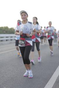 BIB: 2175
                            <button type="button" onclick="openModal(6386885)" class="btn btn-primary btn-sm float-right btn-popup" data-toggle="modal" data-target=".modal-high-quality">
                        <i class="fas fa-shopping-cart"></i> Add to Cart
                    </button>
                                            <button type="button" onclick="isThisMe(6386885, true)" class="btn btn-success btn-sm float-right btn-popup btn-isme hidden" data-toggle="tooltip" data-placement="bottom" title="นี่คือรูปของคุณใช่ไหม คลิกที่นี่เพื่อเอาเข้าอัลบั้ม">
                        <i class="fas fa-plus"></i> Add to album
                    </button>
                    <button type="button" onclick="isThisMe(6386885, false)" class="btn btn-warning btn-sm float-right btn-popup btn-isnotme hidden">
                        <i class="fas fa-ban"></i> Remove from album
                    </button>