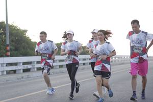 BIB: 7026, 7046, 211
                            <button type="button" onclick="openModal(6384537)" class="btn btn-primary btn-sm float-right btn-popup" data-toggle="modal" data-target=".modal-high-quality">
                        <i class="fas fa-shopping-cart"></i> Add to Cart
                    </button>
                                            <button type="button" onclick="isThisMe(6384537, true)" class="btn btn-success btn-sm float-right btn-popup btn-isme hidden" data-toggle="tooltip" data-placement="bottom" title="นี่คือรูปของคุณใช่ไหม คลิกที่นี่เพื่อเอาเข้าอัลบั้ม">
                        <i class="fas fa-plus"></i> Add to album
                    </button>
                    <button type="button" onclick="isThisMe(6384537, false)" class="btn btn-warning btn-sm float-right btn-popup btn-isnotme hidden">
                        <i class="fas fa-ban"></i> Remove from album
                    </button>