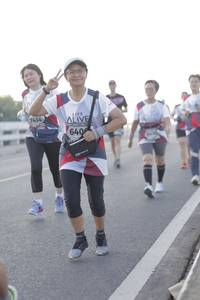 BIB: 7434, 640
                            <button type="button" onclick="openModal(6377842)" class="btn btn-primary btn-sm float-right btn-popup" data-toggle="modal" data-target=".modal-high-quality">
                        <i class="fas fa-shopping-cart"></i> Add to Cart
                    </button>
                                            <button type="button" onclick="isThisMe(6377842, true)" class="btn btn-success btn-sm float-right btn-popup btn-isme hidden" data-toggle="tooltip" data-placement="bottom" title="นี่คือรูปของคุณใช่ไหม คลิกที่นี่เพื่อเอาเข้าอัลบั้ม">
                        <i class="fas fa-plus"></i> Add to album
                    </button>
                    <button type="button" onclick="isThisMe(6377842, false)" class="btn btn-warning btn-sm float-right btn-popup btn-isnotme hidden">
                        <i class="fas fa-ban"></i> Remove from album
                    </button>