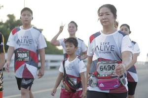 BIB: 3028, 6490
                            <button type="button" onclick="openModal(6384953)" class="btn btn-primary btn-sm float-right btn-popup" data-toggle="modal" data-target=".modal-high-quality">
                        <i class="fas fa-shopping-cart"></i> Add to Cart
                    </button>
                                            <button type="button" onclick="isThisMe(6384953, true)" class="btn btn-success btn-sm float-right btn-popup btn-isme hidden" data-toggle="tooltip" data-placement="bottom" title="นี่คือรูปของคุณใช่ไหม คลิกที่นี่เพื่อเอาเข้าอัลบั้ม">
                        <i class="fas fa-plus"></i> Add to album
                    </button>
                    <button type="button" onclick="isThisMe(6384953, false)" class="btn btn-warning btn-sm float-right btn-popup btn-isnotme hidden">
                        <i class="fas fa-ban"></i> Remove from album
                    </button>