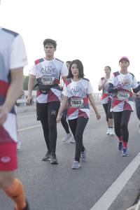 BIB: 7693, 7440, 7883
                            <button type="button" onclick="openModal(6387494)" class="btn btn-primary btn-sm float-right btn-popup" data-toggle="modal" data-target=".modal-high-quality">
                        <i class="fas fa-shopping-cart"></i> Add to Cart
                    </button>
                                            <button type="button" onclick="isThisMe(6387494, true)" class="btn btn-success btn-sm float-right btn-popup btn-isme hidden" data-toggle="tooltip" data-placement="bottom" title="นี่คือรูปของคุณใช่ไหม คลิกที่นี่เพื่อเอาเข้าอัลบั้ม">
                        <i class="fas fa-plus"></i> Add to album
                    </button>
                    <button type="button" onclick="isThisMe(6387494, false)" class="btn btn-warning btn-sm float-right btn-popup btn-isnotme hidden">
                        <i class="fas fa-ban"></i> Remove from album
                    </button>