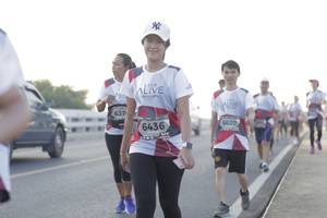 BIB: 637, 6020, 6436
                            <button type="button" onclick="openModal(6377648)" class="btn btn-primary btn-sm float-right btn-popup" data-toggle="modal" data-target=".modal-high-quality">
                        <i class="fas fa-shopping-cart"></i> Add to Cart
                    </button>
                                            <button type="button" onclick="isThisMe(6377648, true)" class="btn btn-success btn-sm float-right btn-popup btn-isme hidden" data-toggle="tooltip" data-placement="bottom" title="นี่คือรูปของคุณใช่ไหม คลิกที่นี่เพื่อเอาเข้าอัลบั้ม">
                        <i class="fas fa-plus"></i> Add to album
                    </button>
                    <button type="button" onclick="isThisMe(6377648, false)" class="btn btn-warning btn-sm float-right btn-popup btn-isnotme hidden">
                        <i class="fas fa-ban"></i> Remove from album
                    </button>