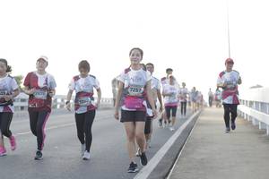 BIB: 7257, 7874, 7262
                            <button type="button" onclick="openModal(6387256)" class="btn btn-primary btn-sm float-right btn-popup" data-toggle="modal" data-target=".modal-high-quality">
                        <i class="fas fa-shopping-cart"></i> Add to Cart
                    </button>
                                            <button type="button" onclick="isThisMe(6387256, true)" class="btn btn-success btn-sm float-right btn-popup btn-isme hidden" data-toggle="tooltip" data-placement="bottom" title="นี่คือรูปของคุณใช่ไหม คลิกที่นี่เพื่อเอาเข้าอัลบั้ม">
                        <i class="fas fa-plus"></i> Add to album
                    </button>
                    <button type="button" onclick="isThisMe(6387256, false)" class="btn btn-warning btn-sm float-right btn-popup btn-isnotme hidden">
                        <i class="fas fa-ban"></i> Remove from album
                    </button>