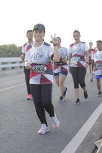 BIB: 417, 7302
                            <button type="button" onclick="openModal(6387552)" class="btn btn-primary btn-sm float-right btn-popup" data-toggle="modal" data-target=".modal-high-quality">
                        <i class="fas fa-shopping-cart"></i> Add to Cart
                    </button>
                                            <button type="button" onclick="isThisMe(6387552, true)" class="btn btn-success btn-sm float-right btn-popup btn-isme hidden" data-toggle="tooltip" data-placement="bottom" title="นี่คือรูปของคุณใช่ไหม คลิกที่นี่เพื่อเอาเข้าอัลบั้ม">
                        <i class="fas fa-plus"></i> Add to album
                    </button>
                    <button type="button" onclick="isThisMe(6387552, false)" class="btn btn-warning btn-sm float-right btn-popup btn-isnotme hidden">
                        <i class="fas fa-ban"></i> Remove from album
                    </button>