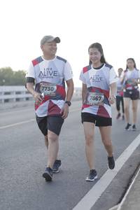 BIB: 7730, 7867
                            <button type="button" onclick="openModal(6377950)" class="btn btn-primary btn-sm float-right btn-popup" data-toggle="modal" data-target=".modal-high-quality">
                        <i class="fas fa-shopping-cart"></i> Add to Cart
                    </button>
                                            <button type="button" onclick="isThisMe(6377950, true)" class="btn btn-success btn-sm float-right btn-popup btn-isme hidden" data-toggle="tooltip" data-placement="bottom" title="นี่คือรูปของคุณใช่ไหม คลิกที่นี่เพื่อเอาเข้าอัลบั้ม">
                        <i class="fas fa-plus"></i> Add to album
                    </button>
                    <button type="button" onclick="isThisMe(6377950, false)" class="btn btn-warning btn-sm float-right btn-popup btn-isnotme hidden">
                        <i class="fas fa-ban"></i> Remove from album
                    </button>