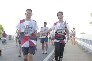 BIB: 7261, 7091
                            <button type="button" onclick="openModal(6387131)" class="btn btn-primary btn-sm float-right btn-popup" data-toggle="modal" data-target=".modal-high-quality">
                        <i class="fas fa-shopping-cart"></i> Add to Cart
                    </button>
                                            <button type="button" onclick="isThisMe(6387131, true)" class="btn btn-success btn-sm float-right btn-popup btn-isme hidden" data-toggle="tooltip" data-placement="bottom" title="นี่คือรูปของคุณใช่ไหม คลิกที่นี่เพื่อเอาเข้าอัลบั้ม">
                        <i class="fas fa-plus"></i> Add to album
                    </button>
                    <button type="button" onclick="isThisMe(6387131, false)" class="btn btn-warning btn-sm float-right btn-popup btn-isnotme hidden">
                        <i class="fas fa-ban"></i> Remove from album
                    </button>