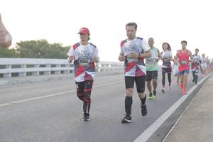 BIB: 6066
                            <button type="button" onclick="openModal(6381974)" class="btn btn-primary btn-sm float-right btn-popup" data-toggle="modal" data-target=".modal-high-quality">
                        <i class="fas fa-shopping-cart"></i> Add to Cart
                    </button>
                                            <button type="button" onclick="isThisMe(6381974, true)" class="btn btn-success btn-sm float-right btn-popup btn-isme hidden" data-toggle="tooltip" data-placement="bottom" title="นี่คือรูปของคุณใช่ไหม คลิกที่นี่เพื่อเอาเข้าอัลบั้ม">
                        <i class="fas fa-plus"></i> Add to album
                    </button>
                    <button type="button" onclick="isThisMe(6381974, false)" class="btn btn-warning btn-sm float-right btn-popup btn-isnotme hidden">
                        <i class="fas fa-ban"></i> Remove from album
                    </button>