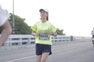 BIB: 6630
                            <button type="button" onclick="openModal(6384223)" class="btn btn-primary btn-sm float-right btn-popup" data-toggle="modal" data-target=".modal-high-quality">
                        <i class="fas fa-shopping-cart"></i> Add to Cart
                    </button>
                                            <button type="button" onclick="isThisMe(6384223, true)" class="btn btn-success btn-sm float-right btn-popup btn-isme hidden" data-toggle="tooltip" data-placement="bottom" title="นี่คือรูปของคุณใช่ไหม คลิกที่นี่เพื่อเอาเข้าอัลบั้ม">
                        <i class="fas fa-plus"></i> Add to album
                    </button>
                    <button type="button" onclick="isThisMe(6384223, false)" class="btn btn-warning btn-sm float-right btn-popup btn-isnotme hidden">
                        <i class="fas fa-ban"></i> Remove from album
                    </button>