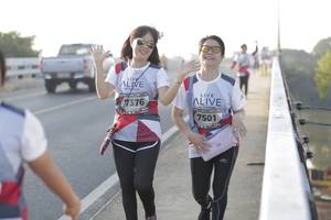 BIB: 71376, 7501
                            <button type="button" onclick="openModal(6378653)" class="btn btn-primary btn-sm float-right btn-popup" data-toggle="modal" data-target=".modal-high-quality">
                        <i class="fas fa-shopping-cart"></i> Add to Cart
                    </button>
                                            <button type="button" onclick="isThisMe(6378653, true)" class="btn btn-success btn-sm float-right btn-popup btn-isme hidden" data-toggle="tooltip" data-placement="bottom" title="นี่คือรูปของคุณใช่ไหม คลิกที่นี่เพื่อเอาเข้าอัลบั้ม">
                        <i class="fas fa-plus"></i> Add to album
                    </button>
                    <button type="button" onclick="isThisMe(6378653, false)" class="btn btn-warning btn-sm float-right btn-popup btn-isnotme hidden">
                        <i class="fas fa-ban"></i> Remove from album
                    </button>