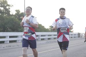 BIB: 951, 6939
                            <button type="button" onclick="openModal(6387565)" class="btn btn-primary btn-sm float-right btn-popup" data-toggle="modal" data-target=".modal-high-quality">
                        <i class="fas fa-shopping-cart"></i> Add to Cart
                    </button>
                                            <button type="button" onclick="isThisMe(6387565, true)" class="btn btn-success btn-sm float-right btn-popup btn-isme hidden" data-toggle="tooltip" data-placement="bottom" title="นี่คือรูปของคุณใช่ไหม คลิกที่นี่เพื่อเอาเข้าอัลบั้ม">
                        <i class="fas fa-plus"></i> Add to album
                    </button>
                    <button type="button" onclick="isThisMe(6387565, false)" class="btn btn-warning btn-sm float-right btn-popup btn-isnotme hidden">
                        <i class="fas fa-ban"></i> Remove from album
                    </button>